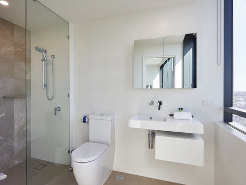 2 Bedroom with beautiful view Apartment In Surfers 9 Serain Residences