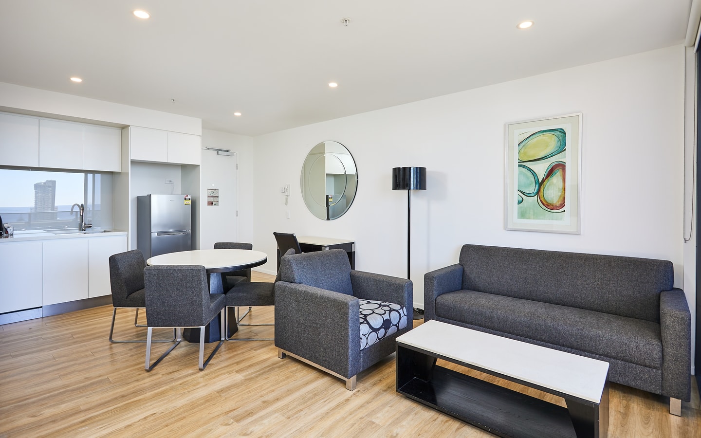 2 Bedroom with beautiful view Apartment In Surfers 6 Serain Residences