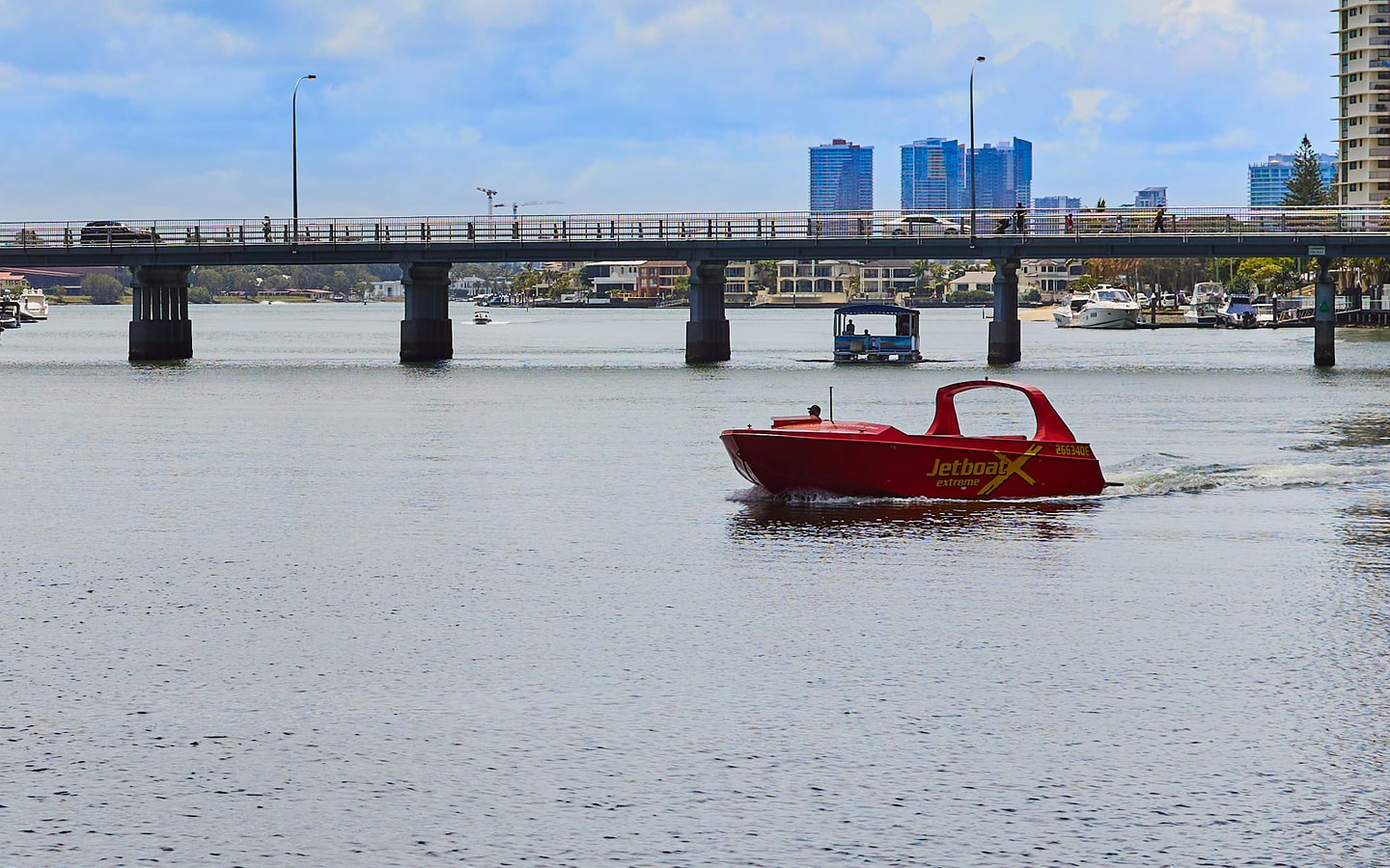 Sea Side Comfortable Apartment in Surfers Paradise 18 Serain Residences