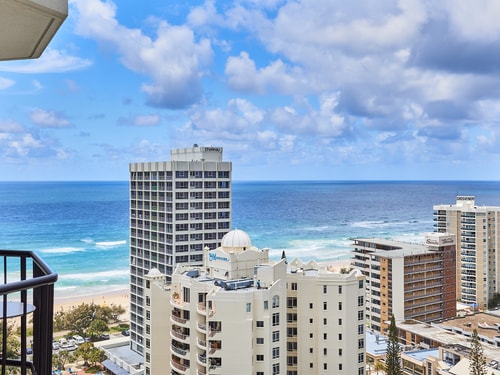 Comfort 2 double bed hotel room In Center Surfers 1 Serain Residences