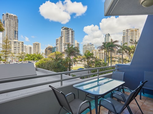 Crown Towers Stunning 1 Bed Apt Surfers Paradise 6 Serain Residences