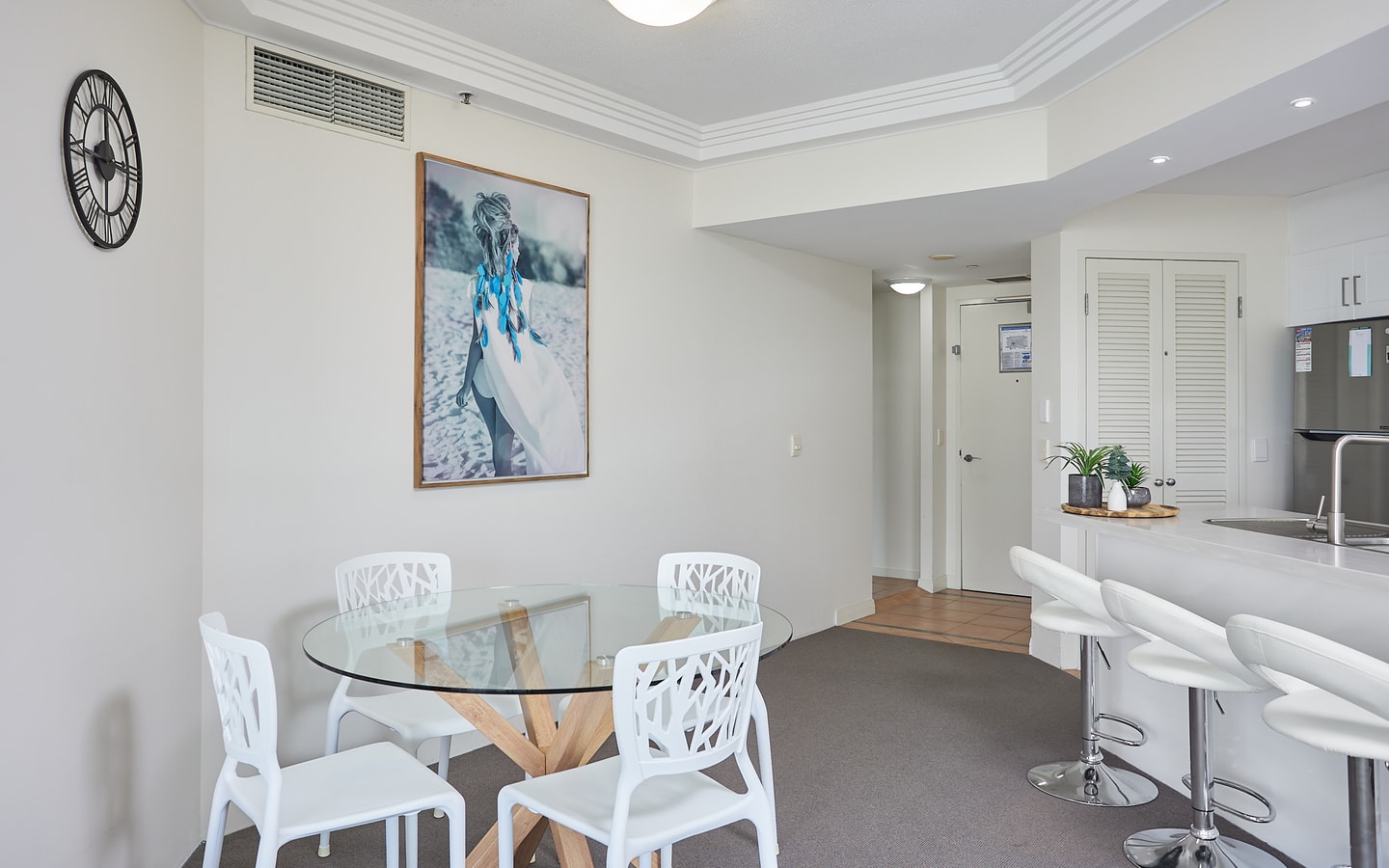 Crown Towers Modern 1 Bed Apt Surfers Paradise 8 Serain Residences