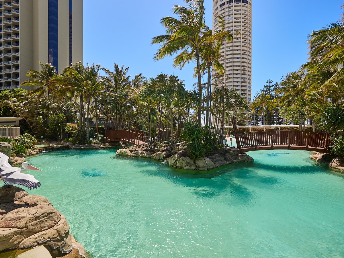 Crown Towers Modern 1 Bed Apt Surfers Paradise 13 Serain Residences