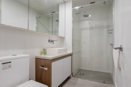 Elegant and Stylish 1BR Apartment + Infinity Pool 9 Serain Residences