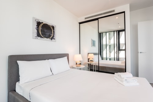FV Comfort 2 bedroom Apartment w Parking 10 Serain Residences