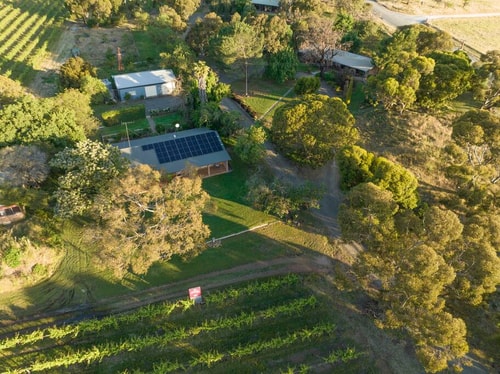 Comfy Studio 4 @ Blickinstal Barossa Valley 12 Serain Residences
