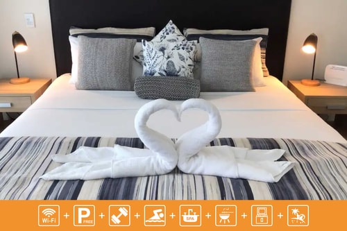 Crown Towers Modern 1 Bed Apt Surfers Paradise 0 Serain Residences
