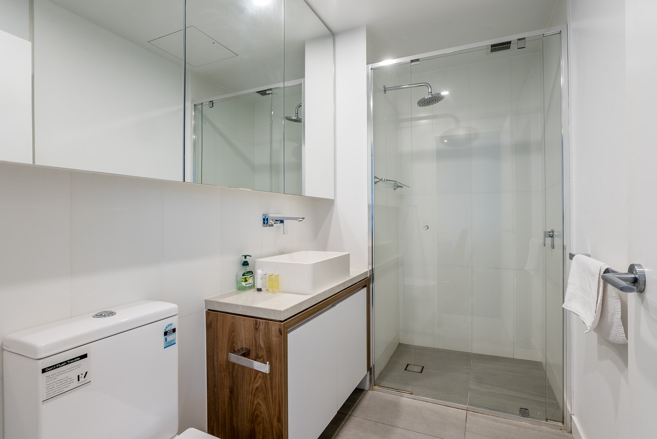 Exquisite 1 Bedroom Apartment with Infinity Pool 9 Serain Residences
