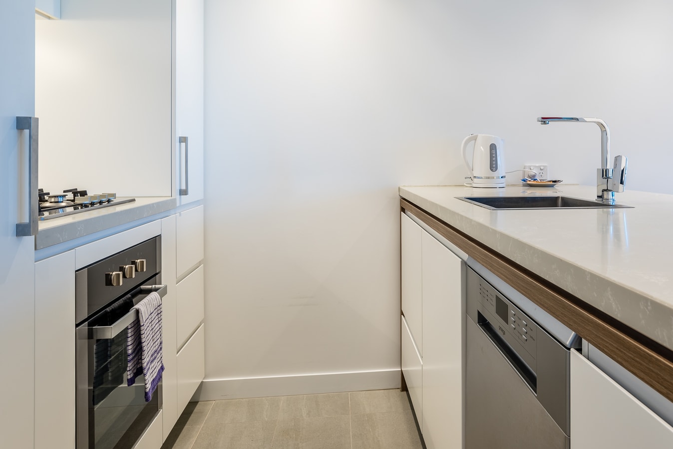 Sunny One Bedroom Apartment with Rooftop Pool 5 Serain Residences