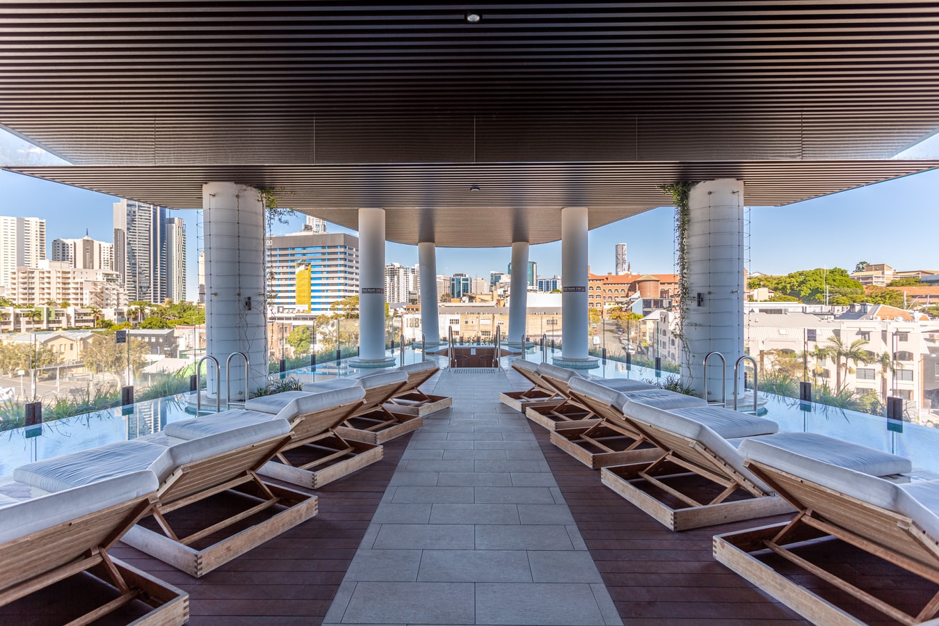 Sunny One Bedroom Apartment with Rooftop Pool 22 Serain Residences