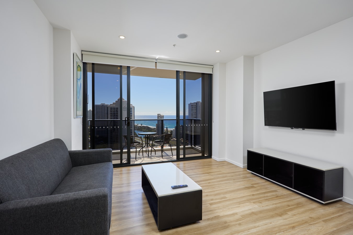 Bright Open view 2 bedroom Apartment in Gold Coast 4 Serain Residences