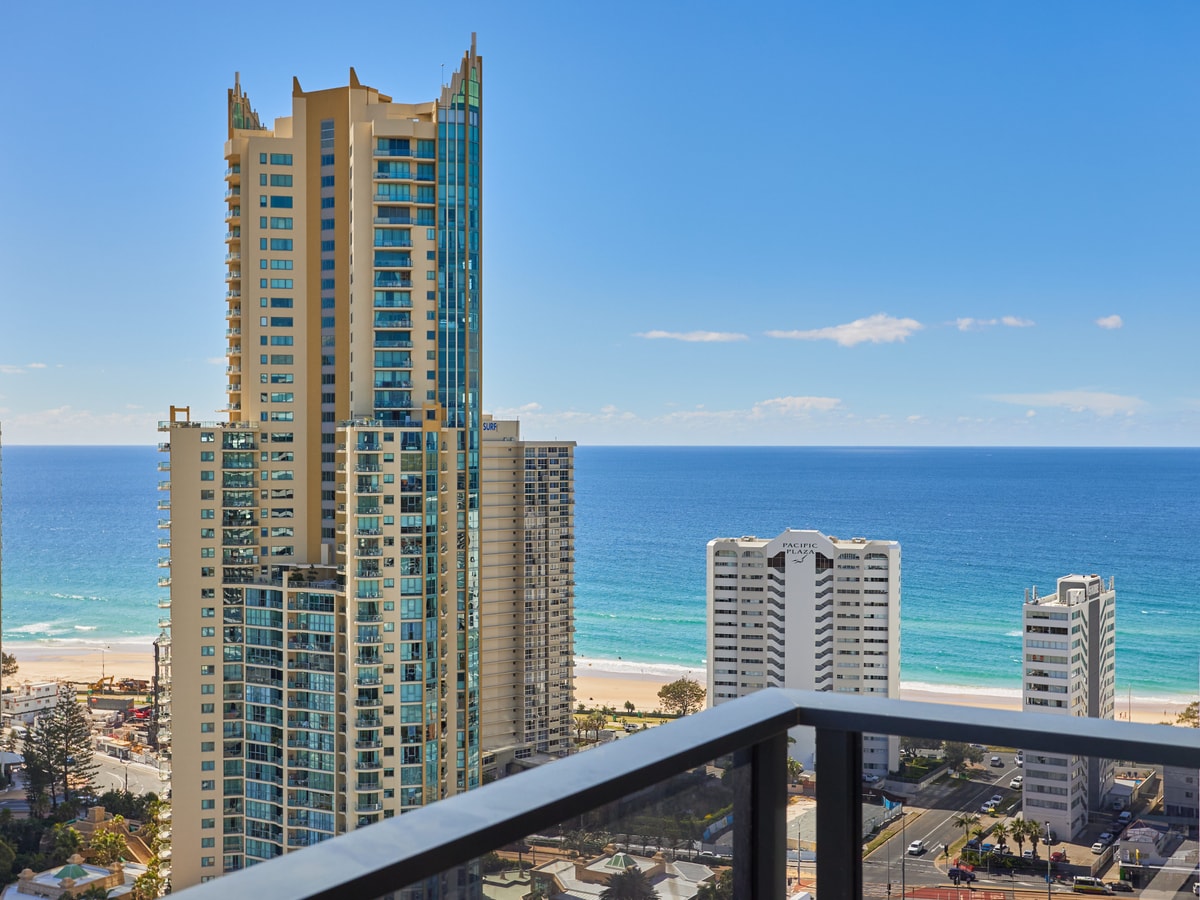 Bright Open view 2 bedroom Apartment in Gold Coast 3 Serain Residences