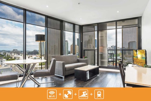 City View 1 bedroom Apartment with Free Parking 0 Serain Residences