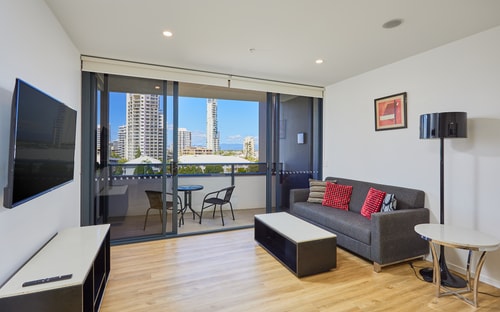 Comfy One bedroom Apartment in Central Surfers 28 Serain Residences