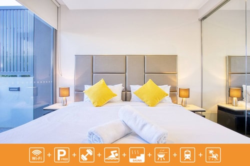 Comfort 3 bedroom Villa In Center Surfers Paradise 0 Serain Residences