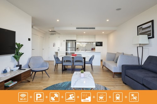 Convenient Located Villa in Heart Surfers Paradise 0 Serain Residences