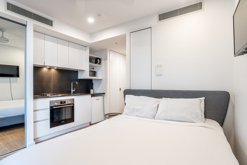 Cozy 1bed Studio in South Brisbane Next to Station 4 Serain Residences