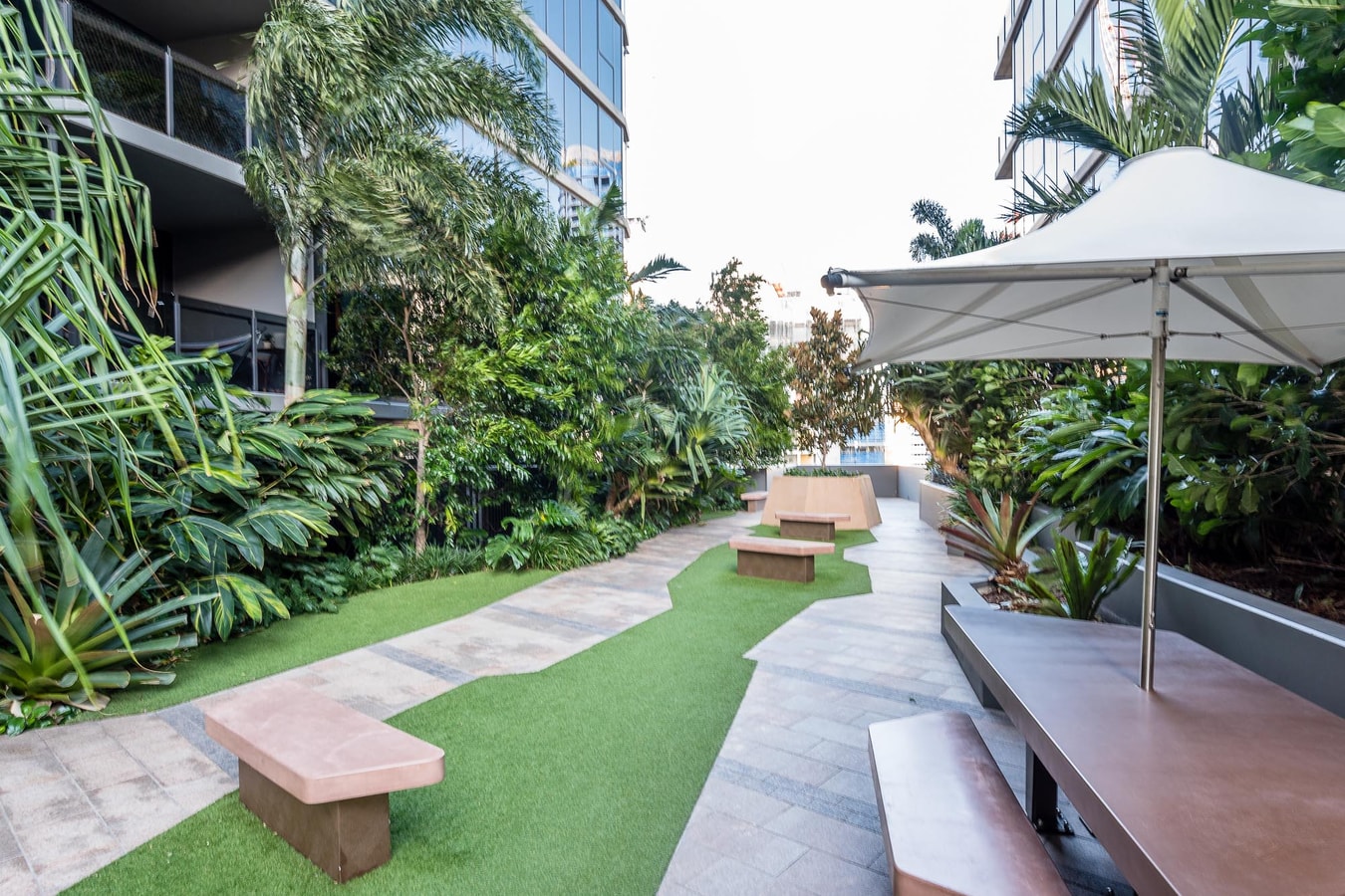 Artistic South Bank 2Bed Apartment+Free parking 18 Serain Residences