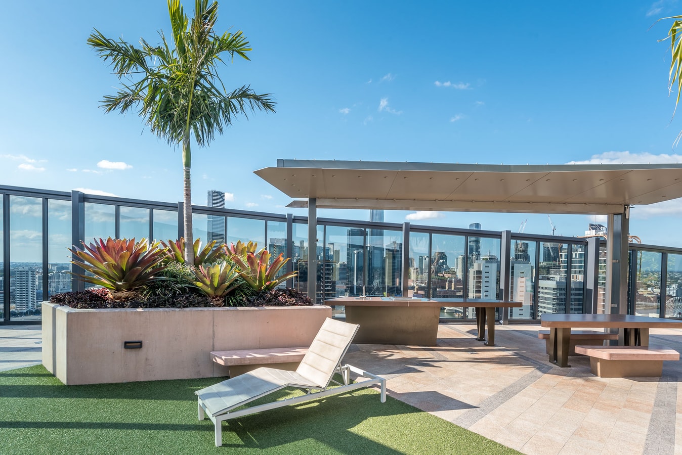 Artistic South Bank 2Bed Apartment+Free parking 16 Serain Residences