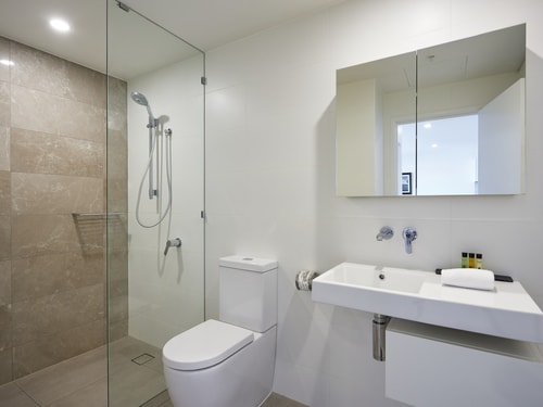 Cozy 1 bedroom unitConveniently Located In Surfers 15 Serain Residences