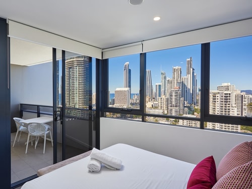 Cozy 1 bedroom unitConveniently Located In Surfers 6 Serain Residences