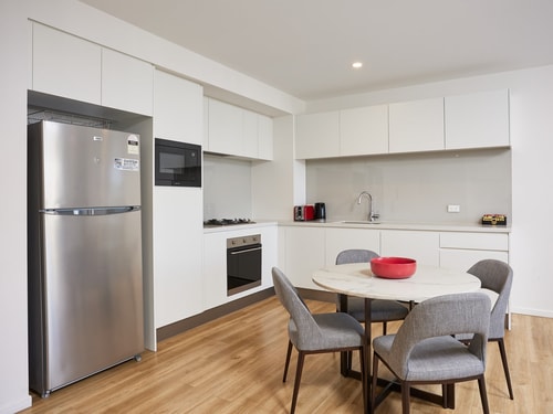 Cozy 1 bedroom unitConveniently Located In Surfers 13 Serain Residences
