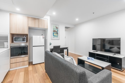 Cozy 2bedroom apartment next to Canberra Centre 5 Serain Residences