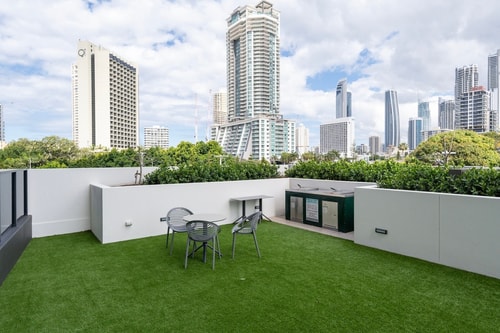 Three bedroom Villa in Central of Surfers Paradise 27 Serain Residences