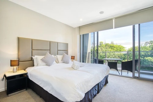 Three bedroom Villa in Central of Surfers Paradise 4 Serain Residences