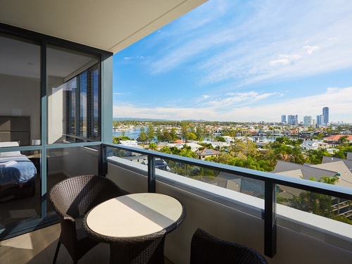 Comfort Central Gold Coast 2 Bedroom Apartment 5 Serain Residences