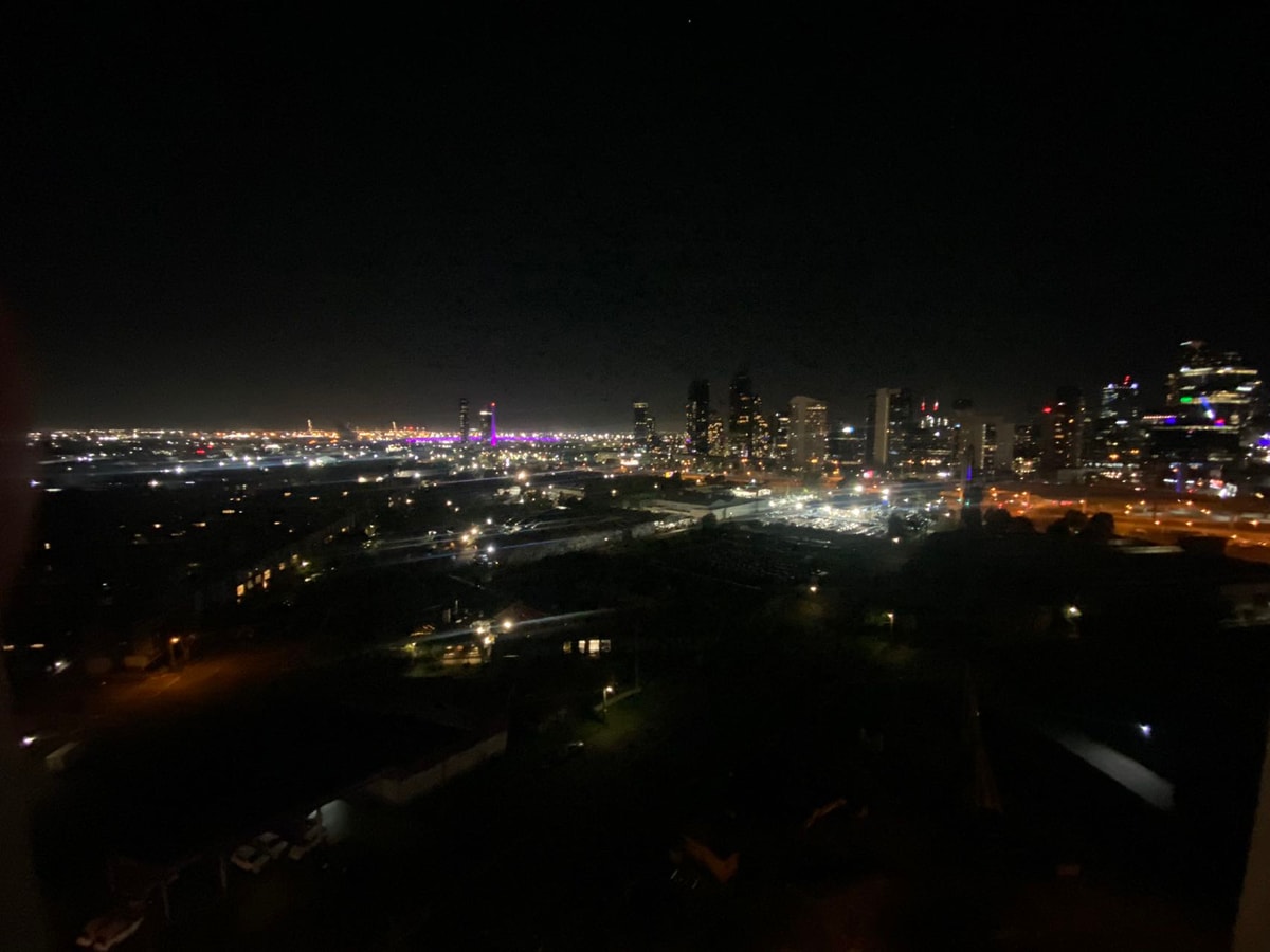 1 bedroom + study Apartment in south Melbourne 16 Serain Residences