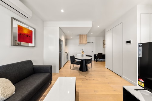 1 bedroom + study Apartment in south Melbourne 3 Serain Residences