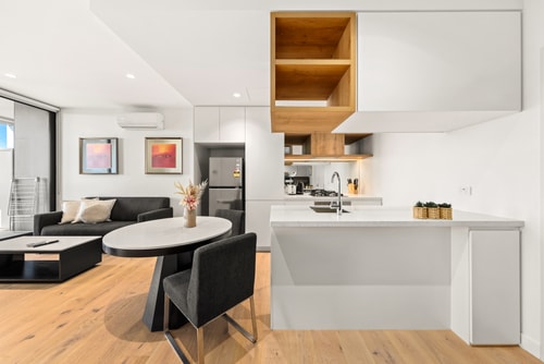1 bedroom + study Apartment in south Melbourne 5 Serain Residences
