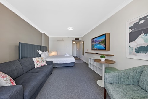 Convenient Cozy Studio Next to Chatswood Station 2 Serain Residences