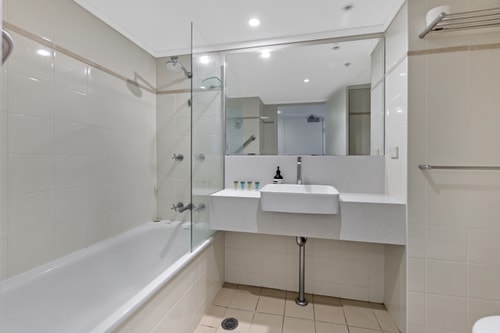 Convenient Cozy Studio Next to Chatswood Station 6 Serain Residences