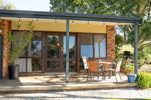 Adorable Lodge 2  Blickinstal Retreat 12 Serain Residences