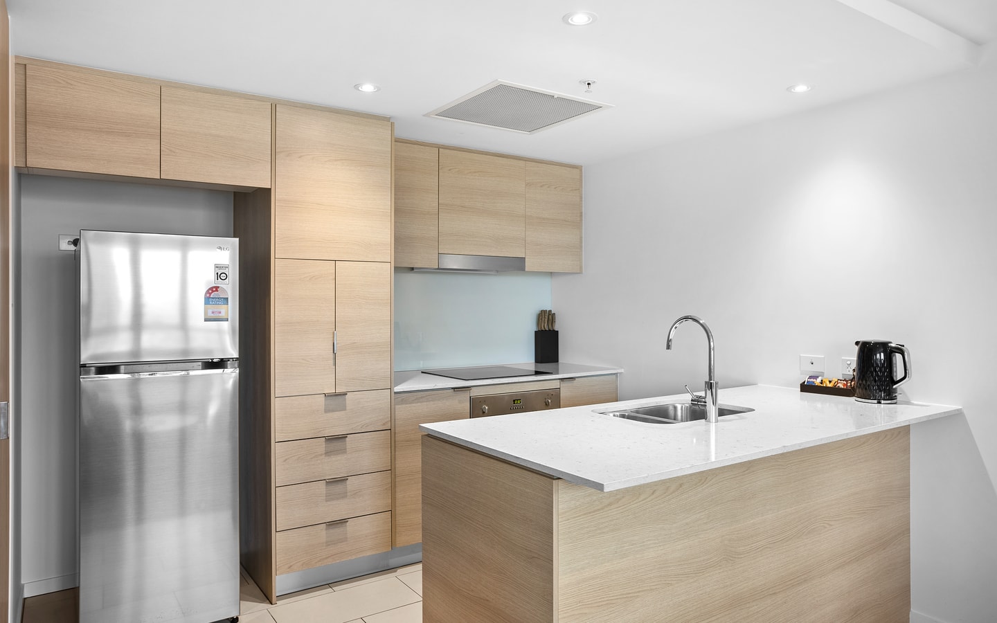 Great Studio 10 Serain Residences