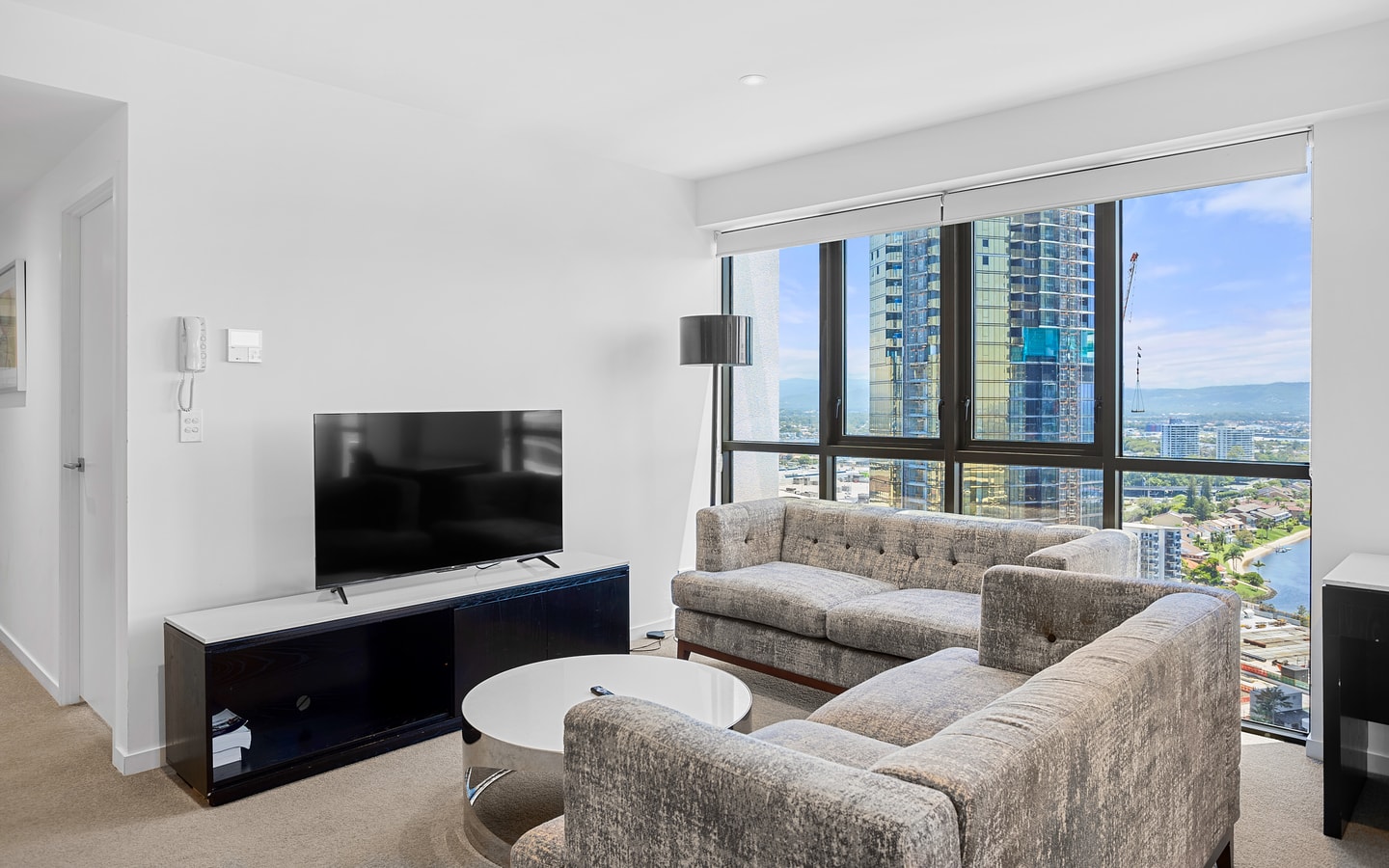 Great Studio 8 Serain Residences