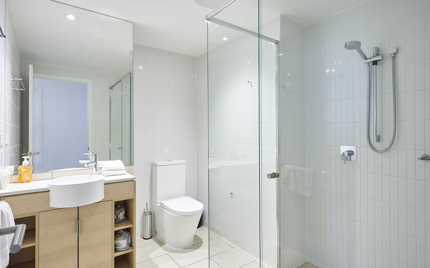 Great Studio 11 Serain Residences