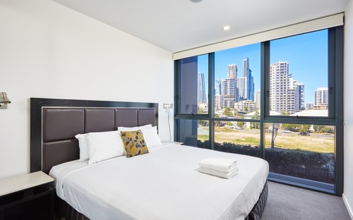 Comfy 1 bedroom Apartment in Central Surfers 5 Serain Residences