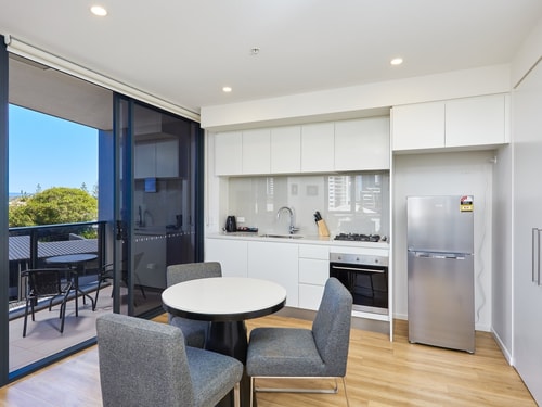 Comfy 1 bedroom Apartment in Central Surfers 2 Serain Residences