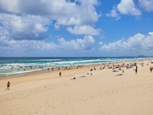 Convenient 2 double bed studio in Surfers 6 Serain Residences