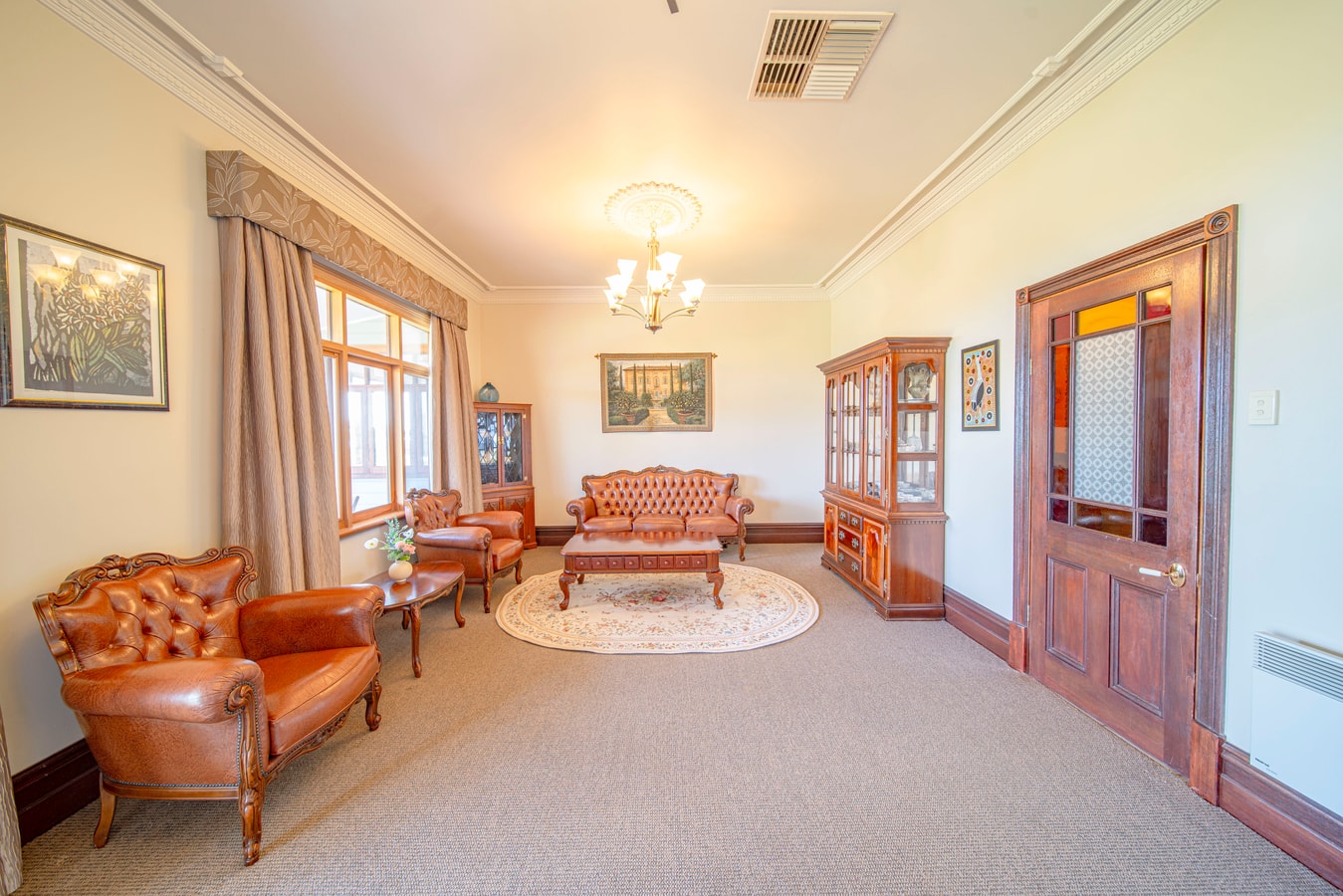 Condor Estate Spacious with Vineyard & Fireplace 24 Serain Residences