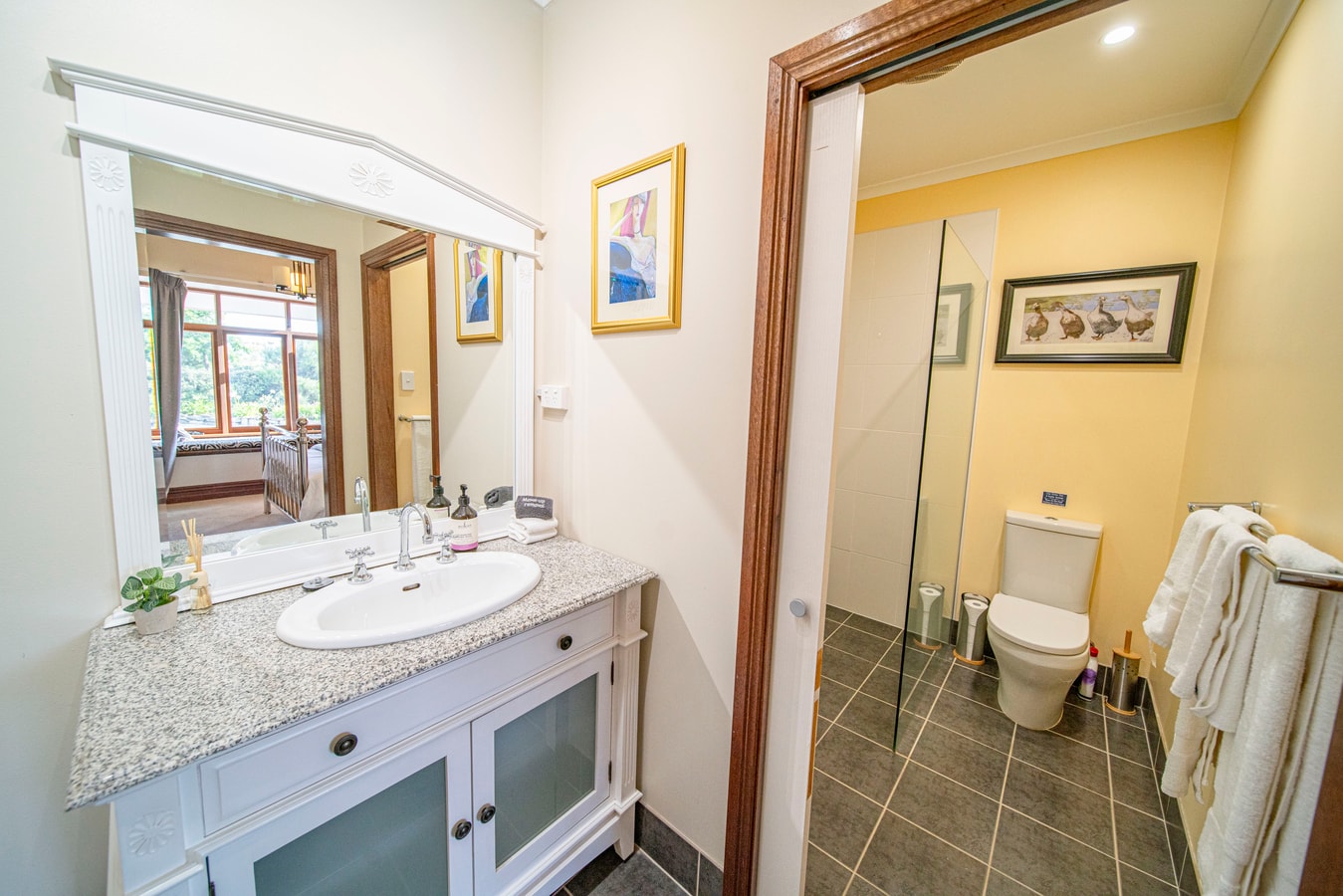 Condor Estate Spacious with Vineyard & Fireplace 18 Serain Residences