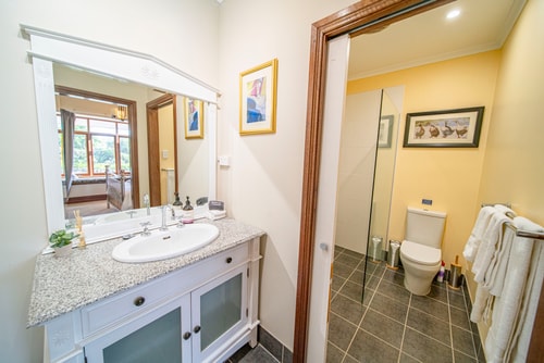 Condor Estate Spacious with Vineyard & Fireplace 18 Serain Residences