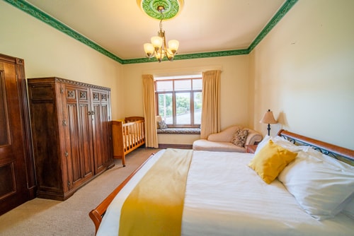 Condor Estate Spacious with Vineyard & Fireplace 14 Serain Residences