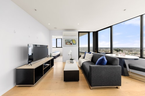 Convenient Located 1bedroom apartment in St Kilda 5 Serain Residences