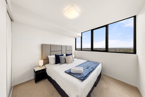 Convenient Located 1bedroom apartment in St Kilda 7 Serain Residences