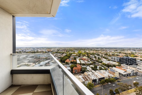 Convenient Located 1bedroom apartment in St Kilda 4 Serain Residences