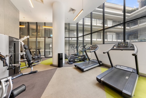 Convenient Located 1bedroom apartment in St Kilda 15 Serain Residences